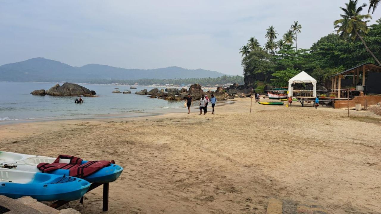Pacific Sunset View Palolem Hotel ภายนอก รูปภาพ